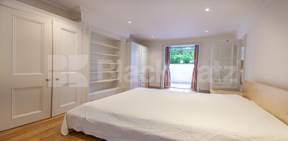 			NEW INSTRUCTION!, 1 Bedroom, 1 bath, 1 reception Flat			 Albert Street, REGENTS PARK / CAMDEN